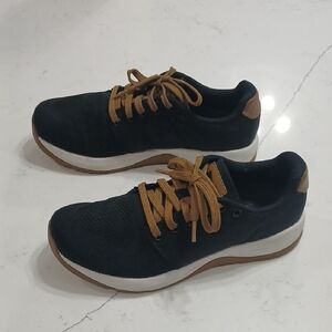 Men's Black and Tan Sneakers